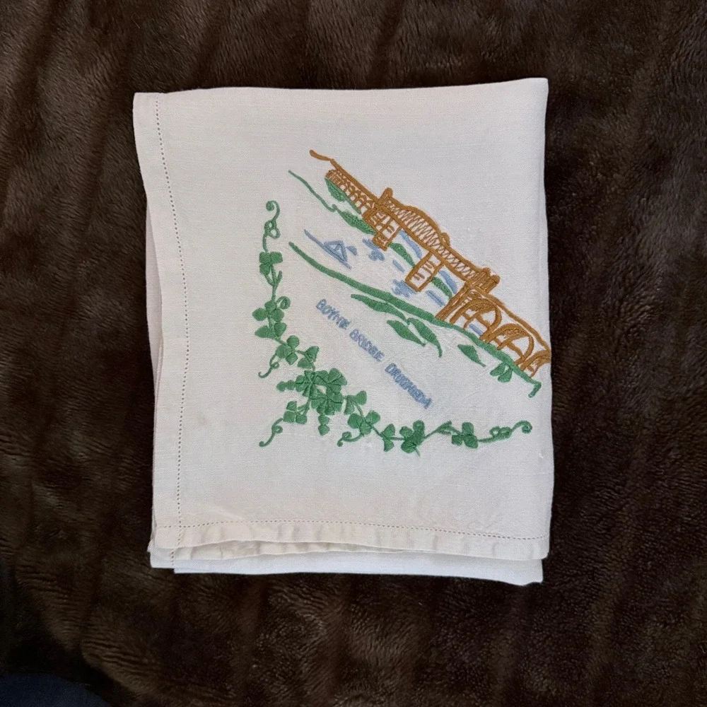 Vintage Boyne Bridge Viaduct Drogheda Cream Irish Embroidered Linen‎ 32